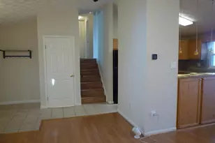 9809 Britinay Ln, Parkville, MD 21234 - Photo 10