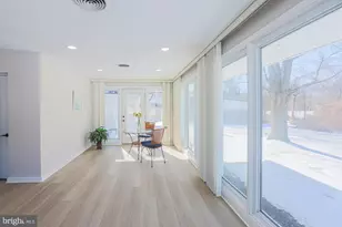 7900 Ivy Ln, Baltimore, MD 21208 - Photo 18