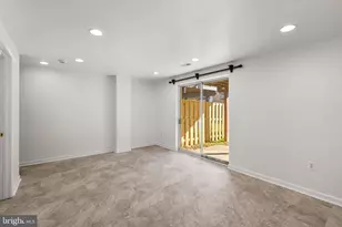 19 Piedmont Ct, Baltimore, MD 21227 - Photo 16