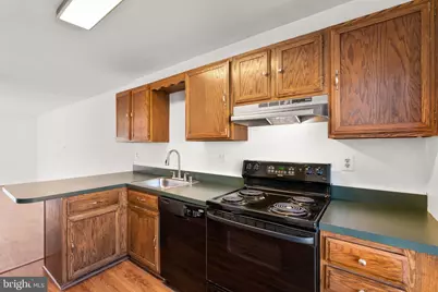 19 Piedmont Court, Baltimore, MD 21227 - Photo 6