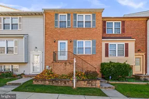 19 Piedmont Ct, Baltimore, MD 21227 - Photo 1