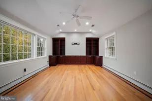 101 Thicket Rd, Baltimore, MD 21212 - Photo 10