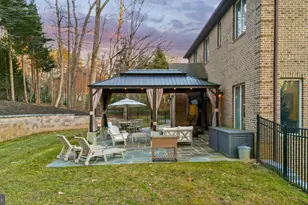 3216 Hunting Tweed Dr, Owings Mills, MD 21117 - Photo 16