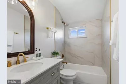 4824 Carmella Drive, Halethorpe, MD 21227 - Photo 8