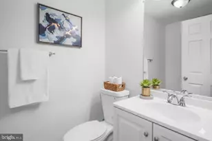 2937 Katewood Ct, Baltimore, MD 21209 - Photo 10