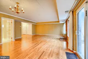 17 Oak Hampton Dr, Lutherville Timonium, MD 21093 - Photo 10