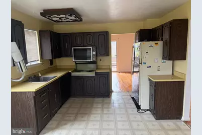 9822 Clanford Road, Randallstown, MD 21133 - Photo 4