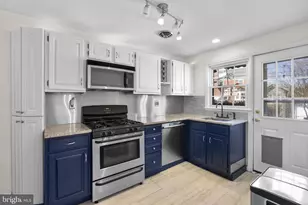 8204 Pleasant Plains Rd, Towson, MD 21286 - Photo 12