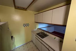 2 Cloverwood Ct, Essex, MD 21221 - Photo 4