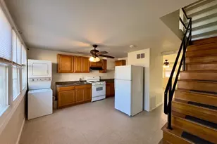 811 Regis Ct, Baltimore, MD 21227 - Photo 10