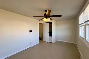 811 Regis Ct, Baltimore, MD 21227 - Photo 6