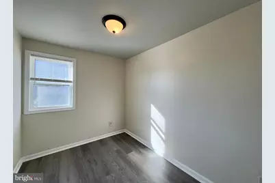 811 Regis Court, Baltimore, MD 21227 - Photo 8