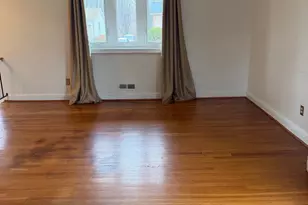 6731 Fox Meadow Rd, Gwynn Oak, MD 21207 - Photo 4