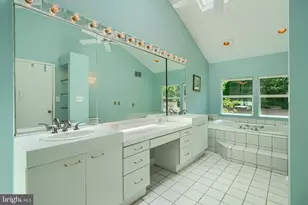 3204 Timberfield Ln, Pikesville, MD 21208 - Photo 22