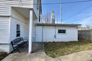 1726 Yakona Rd, Parkville, MD 21234 - Photo 2