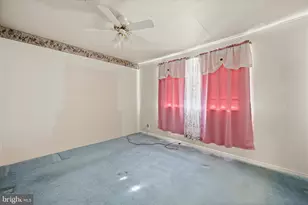 446 Bigley Ave, Baltimore, MD 21227 - Photo 18