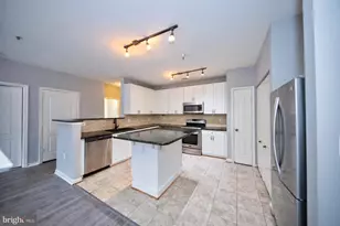 400 Symphony, Cockeysville, MD 21030 - Photo 4