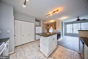 400 Symphony, Cockeysville, MD 21030 - Photo 10