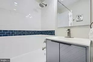 9517 Holiday Manor Rd, Baltimore, MD 21236 - Photo 22