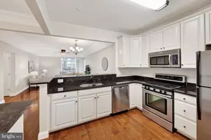 7300 Travertine Dr, Baltimore, MD 21209 - Photo 8