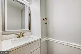 7222 Brookfalls Terrace, Baltimore, MD 21209 - Photo 6