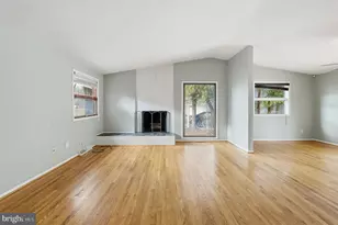 8 Peachtree Ct, Baltimore, MD 21208 - Photo 14