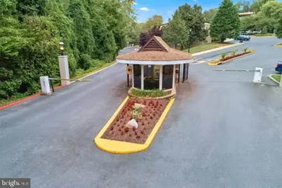 6006 Hunt Ridge Court #2522, Baltimore, MD 21210 - Photo 8