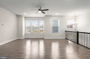304 Sweetbay Rd, Essex, MD 21221 - Photo 10