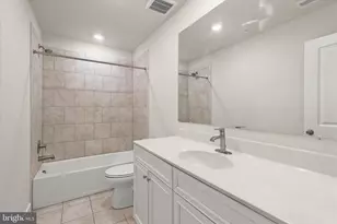 304 Sweetbay Rd, Essex, MD 21221 - Photo 34