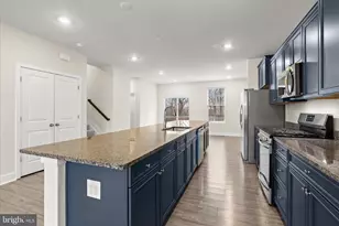 304 Sweetbay Rd, Essex, MD 21221 - Photo 22