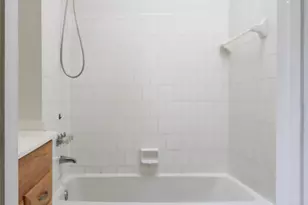 2 Island Run Ct, Catonsville, MD 21228 - Photo 6