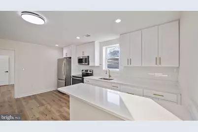 555 S Marlyn Avenue, Essex, MD 21221 - Photo 6