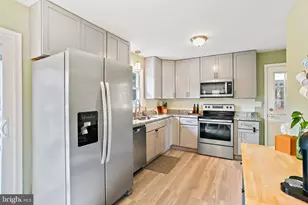 19028 Graystone Rd, White Hall, MD 21161 - Photo 8