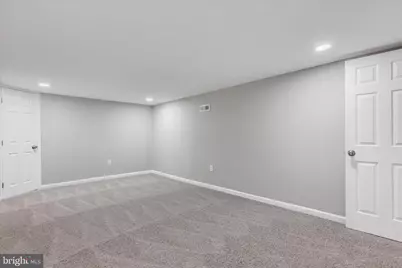 806 Forest Road, Baltimore, MD 21239 - Photo 32