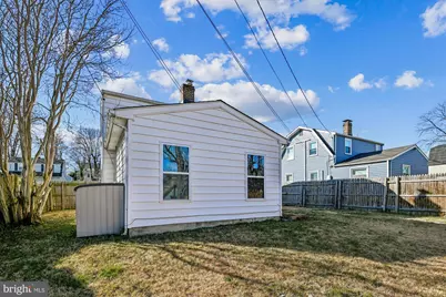 1212 Seven Oaks Rd, Baltimore, MD 21227 - Photo 4