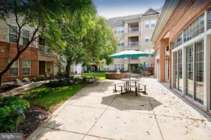 400 Symphony Cir, Cockeysville, MD 21030 - Photo 36