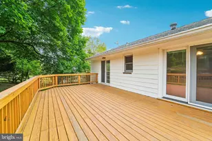 1905 Cedar Cir Dr, Baltimore, MD 21228 - Photo 32