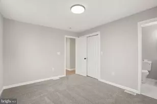 7813 Clarksworth Pl, Parkville, MD 21234 - Photo 16