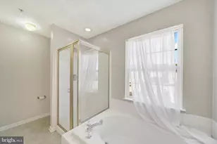 5032 Finsbury Rd, Rosedale, MD 21237 - Photo 14