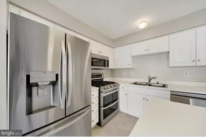 5032 Finsbury Road, Rosedale, MD 21237 - Photo 8