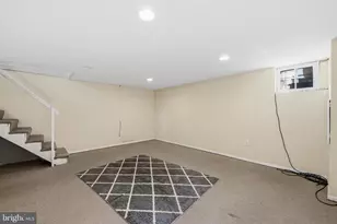 1078 Downton Rd, Baltimore, MD 21227 - Photo 16