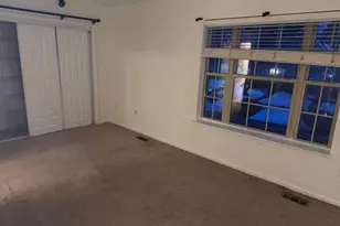 9337 Town Pl Dr, Owings Mills, MD 21117 - Photo 8