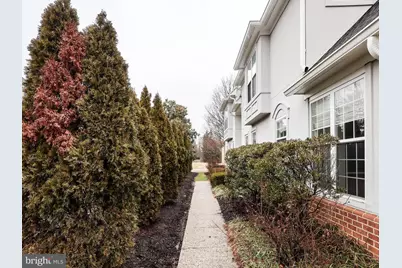 129 Old House Court #129, Pikesville, MD 21208 - Photo 2