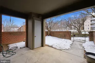 2201 Woodbox Ln, Baltimore, MD 21209 - Photo 20