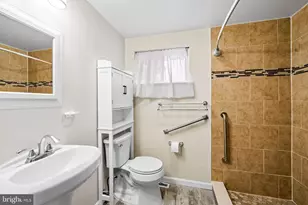 10 Geier Ct, Randallstown, MD 21133 - Photo 24