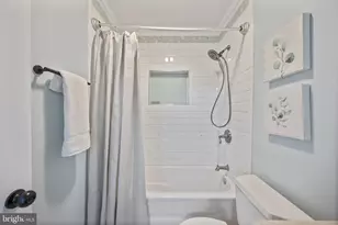 417 Meadow Rd, Baltimore, MD 21206 - Photo 18