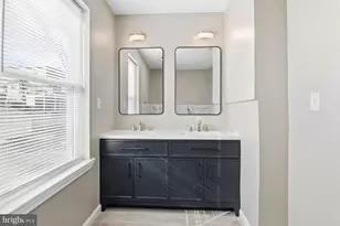 514 Maiden Choice Ln, Catonsville, MD 21228 - Photo 20