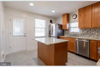 8030 Dalesford Road, Baltimore, MD 21234 - Photo 16
