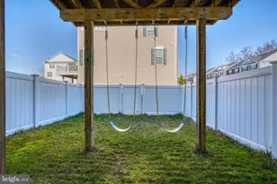 985 Morgan Run Rd, Middle River, MD 21220 - Photo 14