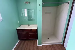 2715 Hammonds Ferry Rd, Halethorpe, MD 21227 - Photo 6